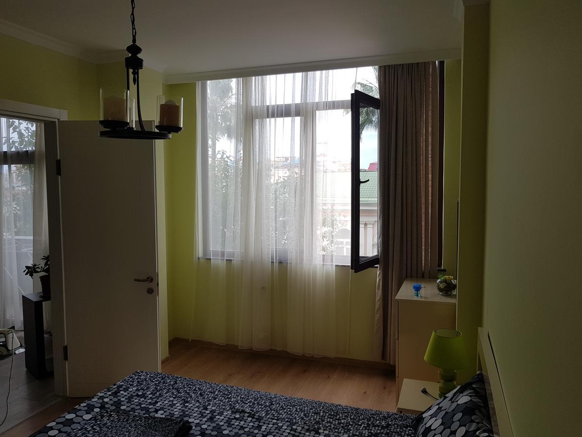 Apartments Cira 01 Batumi Ngoại thất bức ảnh