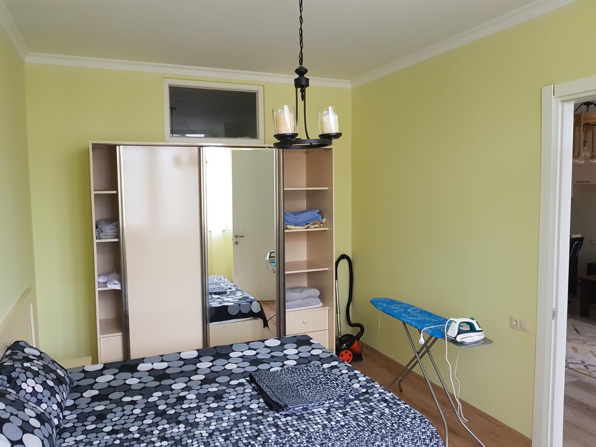 Apartments Cira 01 Batumi Ngoại thất bức ảnh